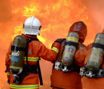 Split: Buknuo velik požar u barakama na Poljudu
