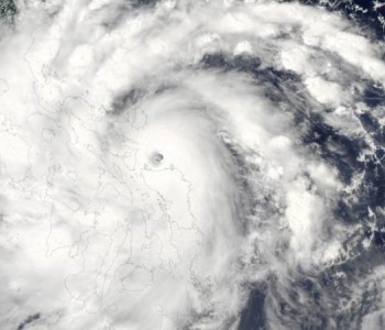 U tajfunu na Filipinima 27 mrtvih