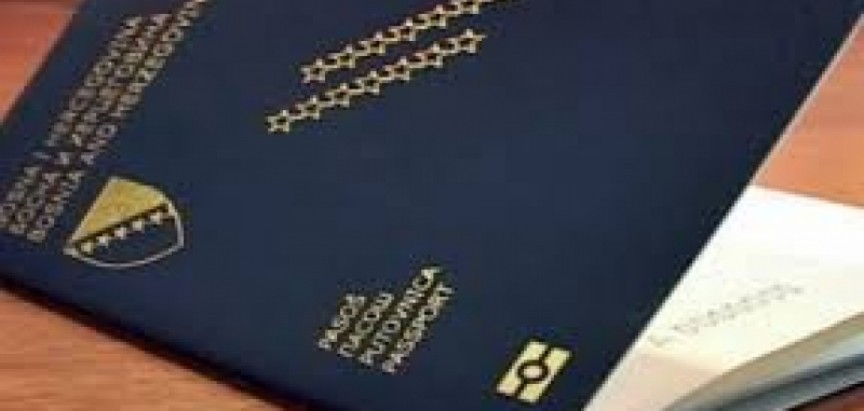 U ljetnim mjesecima povećan broj zahtjeva za izdavanje putovnica