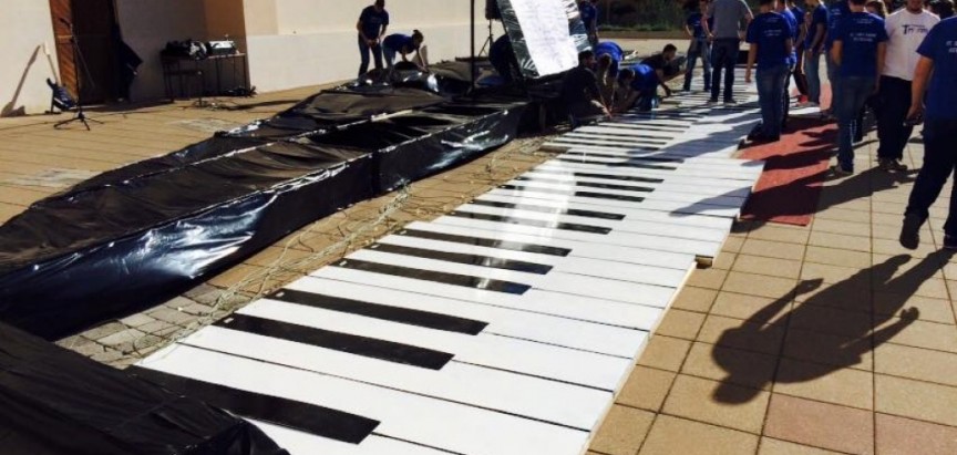 Frama Mostar napravila najveće klavijature na svijetu