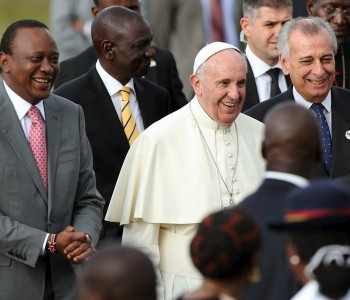 Neustrašivi Papa: Ipak se više bojim komaraca nego terorista