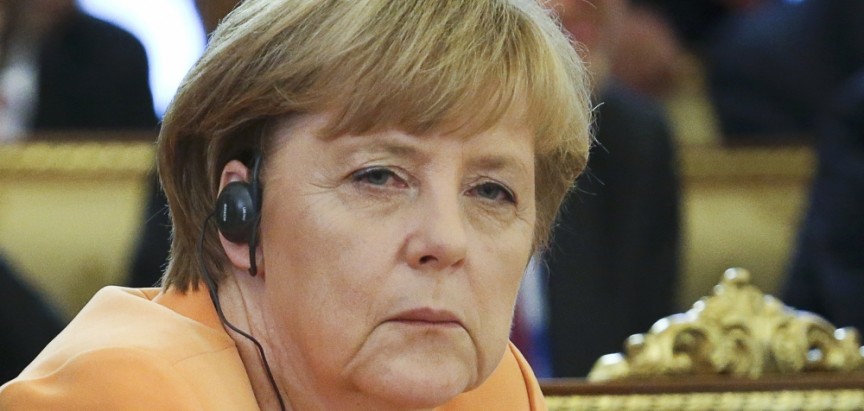 Usamljena Merkel razočarana Europom