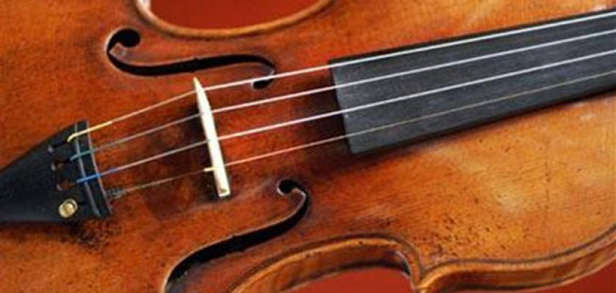 Putnica u vlaku zaboravila Stradivarijevu violinu vrijednu 2.4 milijuna dolara