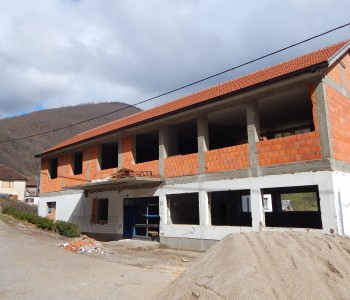 Načelnik Ivančević obišao radove na rekonstrukciji škole na Ustirami