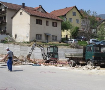 FOTO: Nastavak radova u gradu Prozoru