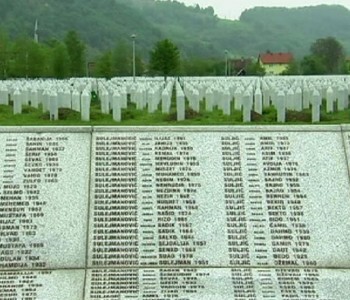 Obilježavanje 21. godišnjice genocida u Srebrenici