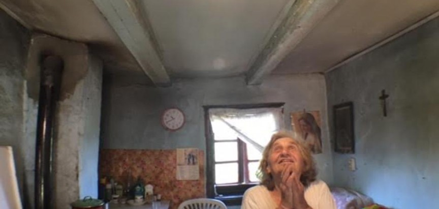 Baka Milka nakon 81 godine napokon dobila struju u kuću