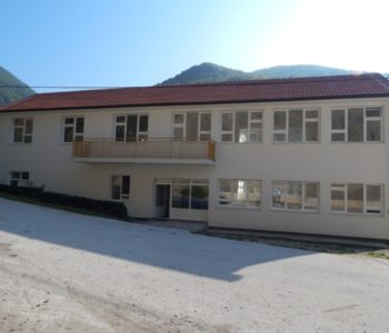 Renovirana i nadograđena Područna osnovna škola u Ustirami