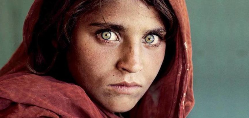 Afganistanka zelenih očiju bit će sa svoje četvero djece  vraćena u Afganistan