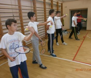 Oprema za badminton dodjeljena OŠ ¨Ivan Mažuranić¨Gračac