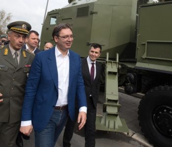 Blic: Zašto se Srbija naoružava kao da sutra počinje rat?