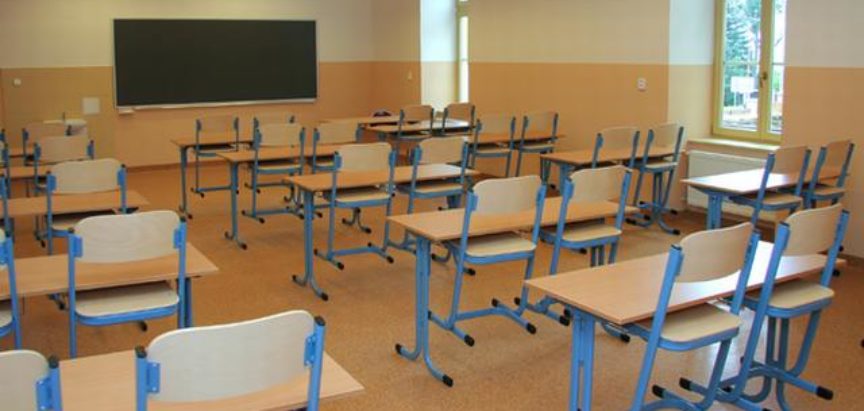 Vitez: U dvije godine škole izgubile 11 razreda, skoro 300 učenika