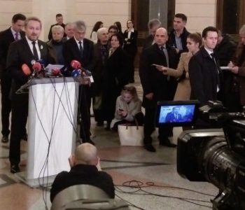ODLUČENO: Pokrenuta revizija tužbe za genocid protiv Srbije