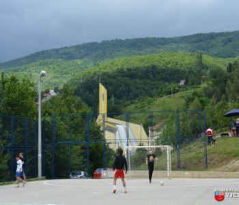 Foto: Na Uzdolu odigran malonogometni turnir u povodu patrona župe Sv. Ivana Krstitelja