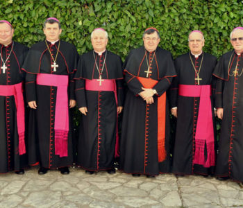 Biskupi: “Pozivamo i potičemo Hrvate katolike da ne gube nadu i da se ne plaše”