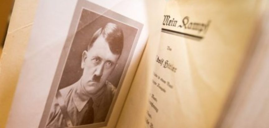 Njemački službenik dobio otkaz zbog čitanja Hitlerove knjige na poslu