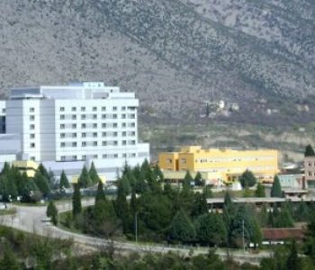 SKB Mostar obustavlja hladni program, peti kat ponovno za covid pacijente