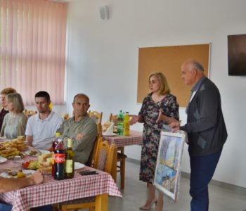Foto: Srednja škola Prozor svečano ispratila u mirovinu dugogodišnjeg profesora Branislava Ćurčića