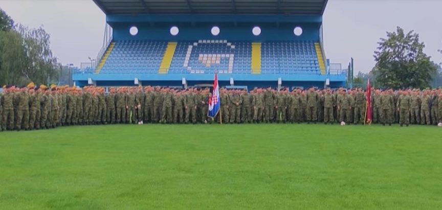 Video: Hrvatski vojnici poslali poruku podrške Vatrenima