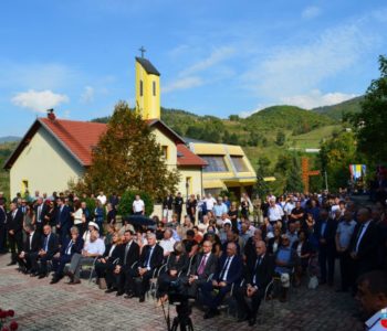 Pero Kovačević: Najodgovorniji za stanje Hrvata BiH imaju obraza sjesti u prva mjesta ispred oltara bez imalo grižnje savjesti