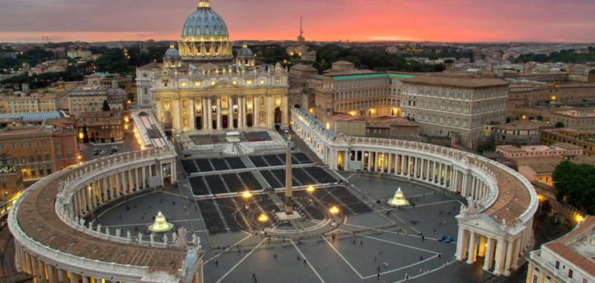 Vatikan potvrdio zabranu katolicima da se učlanjuju u društva slobodnih zidara
