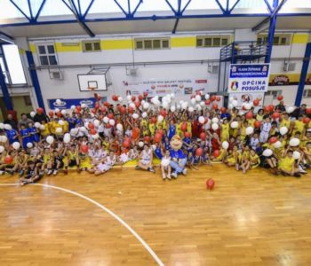 Božićni Mini festival košarke u Posušju