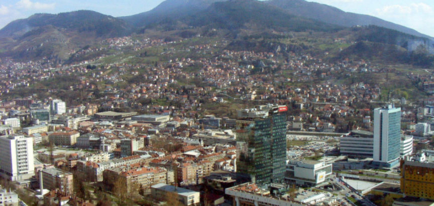 ALARMANTNI PODACI UPOZORENJE SU ZA GRAĐANE: Sarajevo je već dva dana grad s najvećim zagađenjem zraka na svijetu