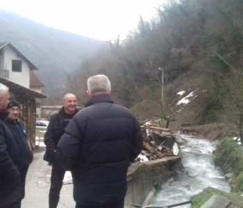 Načelnik općine dr. Jozo Ivančević obišao naselja na Gračacu pogođena poplavom