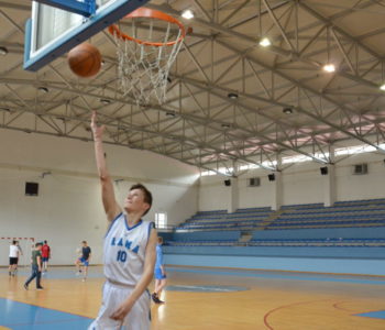 Boris Petrović, mladi košarkaš iz Rame i učenik Srednje škole Prozor ide na pripreme Hrvatske reprezentacije U 16