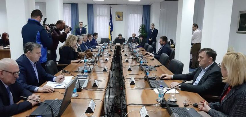 Federalna Vlada zasjeda u Mostaru bez ministara iz HDZ-a