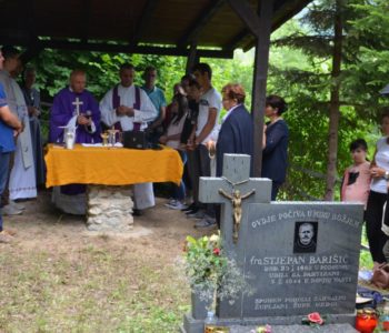 Foto/audio: Hodočašće na grob mučenika fra Stjepana Barišić