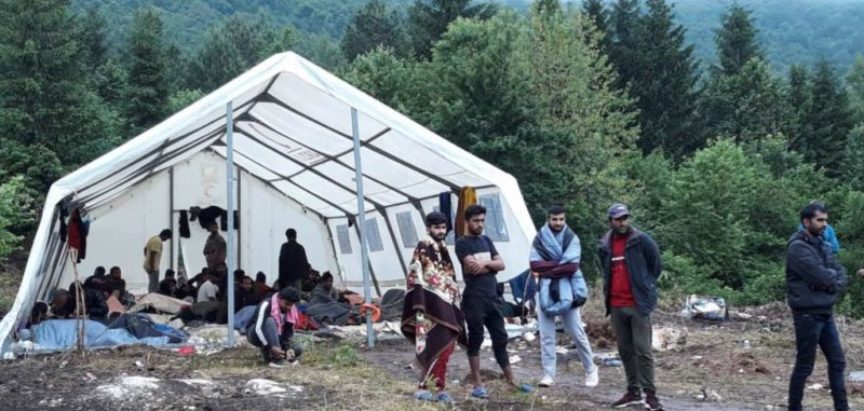 Balkan postaje tampon zona za migrante