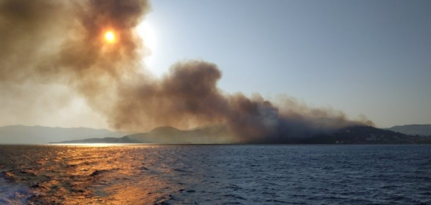 Grčka pod uzbunom dok se požari približavaju turističkim središtima