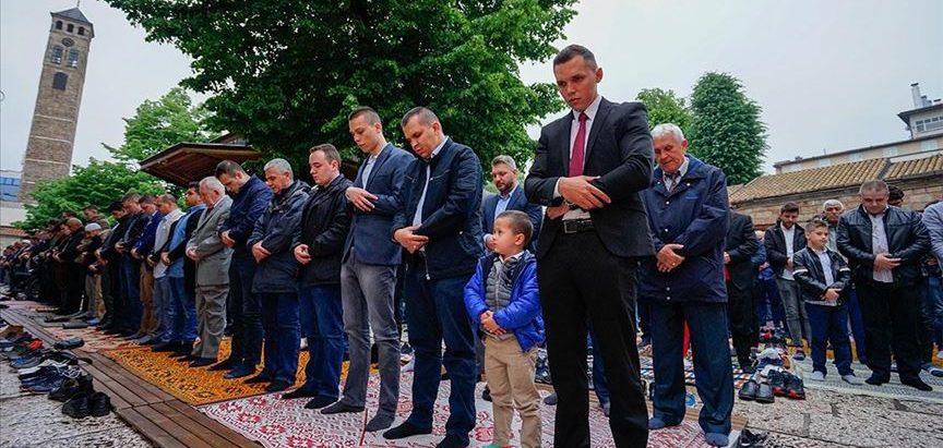 Muslimani u BiH i diljem svijeta proslavljaju Kurban-bajram