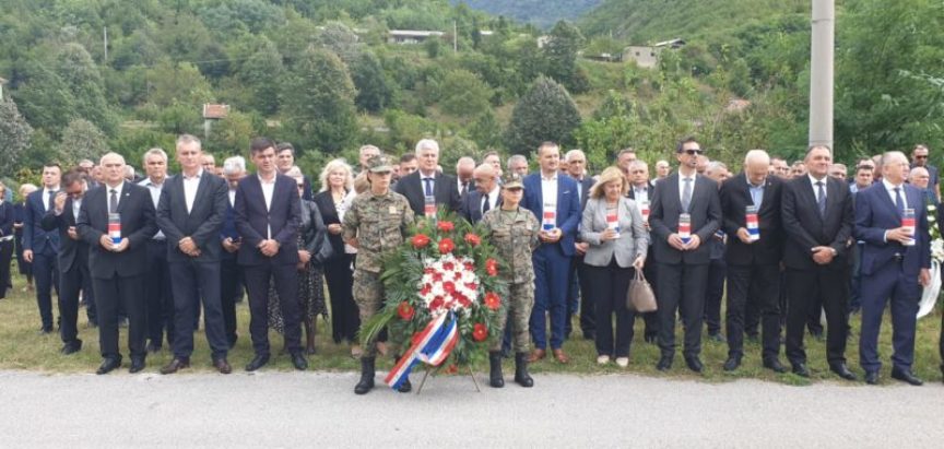 Obilježena 26. obljetnica stradanja Hrvata u Grabovici