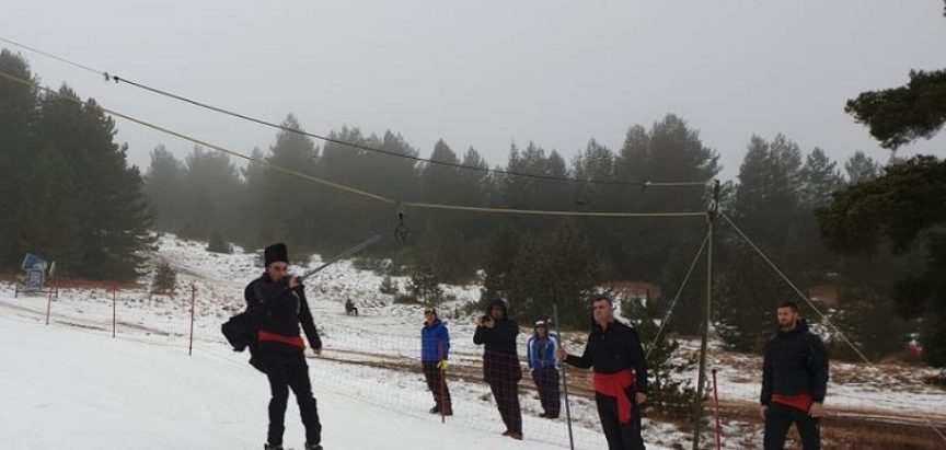 Kupres: Na padinama Čajuše prva alka na skijama