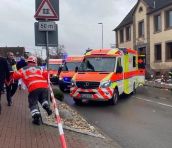 Zabio se autom u Njemačkoj  u karnevalsku povorku, više ozlijeđenih