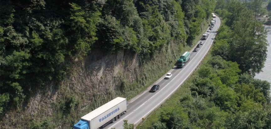 Vozače u BiH kažnjavaju i zbog prespore vožnje, kazne od 30 pa do 150 KM