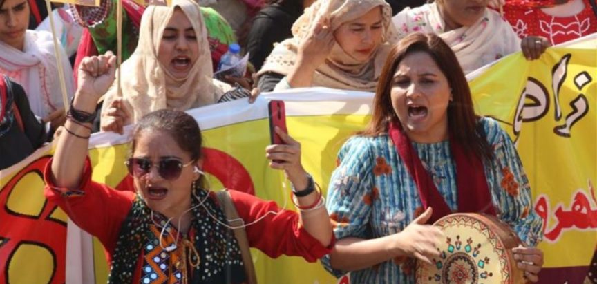 Pakistanke zasuli kamenjem dok su prosvjedovale za svoja prava