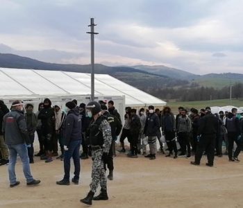 Pucnjava u Bihaću: Migranti se sukobili s policijom kod Bihaća