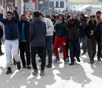 Zbog migranata u BiH sve napetije, policija prisiljena upotrebljavati silu