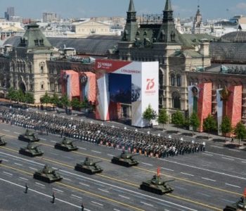 U Rusiji se danas obilježava Parada pobjede, Dodiku društvo pravi Kusturica