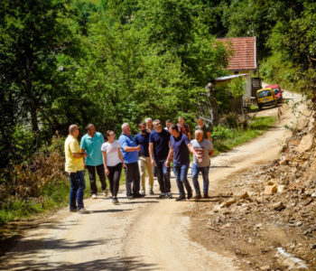 Proširenje i uređenje puta kroz naselja Šćipe i Liska