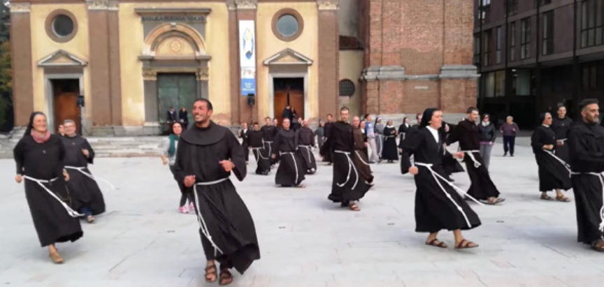 Redovnici i redovnice iz Italije plesom oduševili mještane