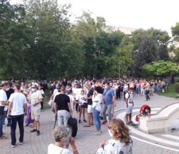 Prosvjedi roditelja u Mostaru