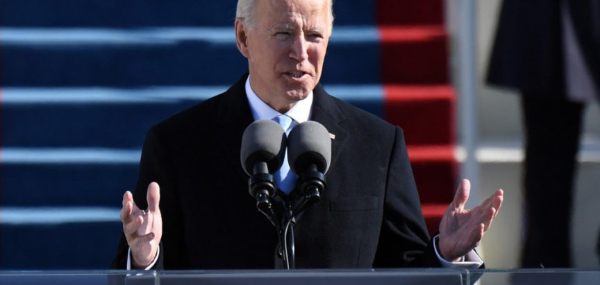 Biden prisegnuo, u govoru zahvalio svim živim prethodnicima osim Trumpu