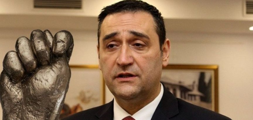Ministar Hadžović dobio nagradu “Zlatni hercegovački šipak“