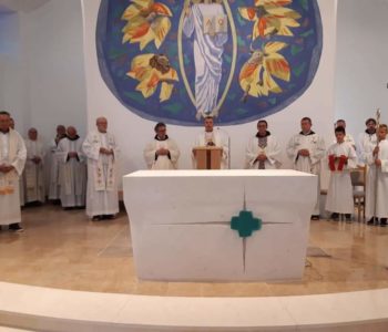 U Rumbocima blagoslovljena novouređena župna crkva svetog Franje Asiškog