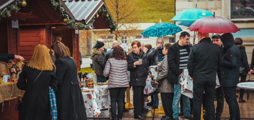 Otvorene prijave za prodaju hrane i pića na ovogodišnjem adventskom sajmu