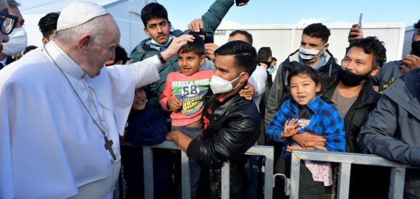Papa Franjo o susretu s migrantima: Vidio sam oči pune straha i očekivanja